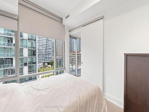 Photo 21 at 732 - 39 Queens Quay E, Waterfront Communities C8, Toronto