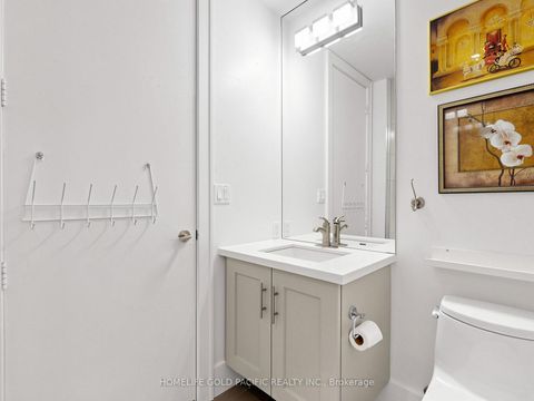 Photo 24 at 732 - 39 Queens Quay E, Waterfront Communities C8, Toronto