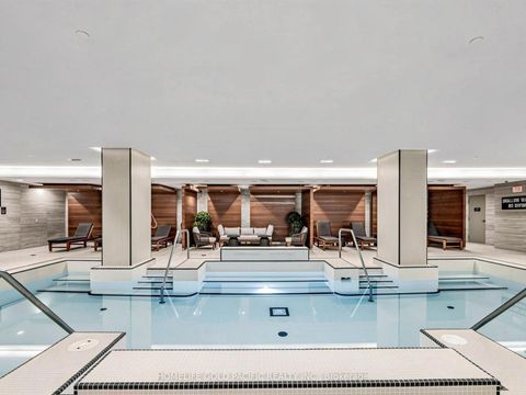 Photo 32 at 732 - 39 Queens Quay E, Waterfront Communities C8, Toronto
