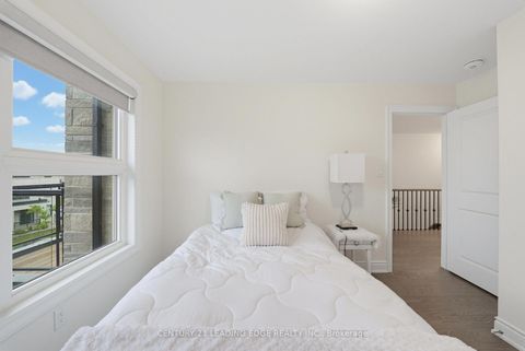 Photo 39 at 332 Laplante Street, Summerhill Estates, Newmarket