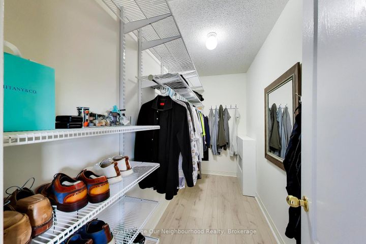 Photo 14 at 2324 Woodcrest Drive, WM Westmount, Oakville
