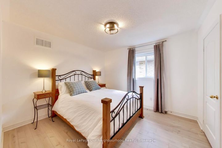 Photo 24 at 2324 Woodcrest Drive, WM Westmount, Oakville