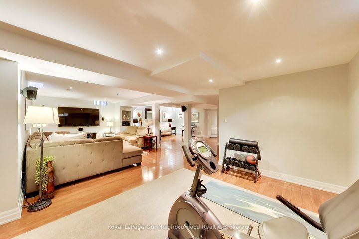 Photo 33 at 2324 Woodcrest Drive, WM Westmount, Oakville