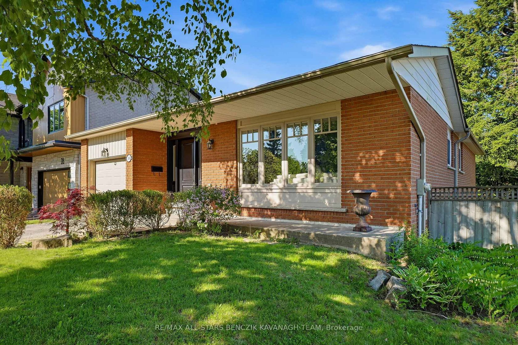 30 Sir Caradoc Place, Markham Village, Markham 
