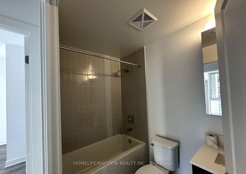 Photo 12 at 808 - 100 Eagle Rock Way, Rural Vaughan, Vaughan
