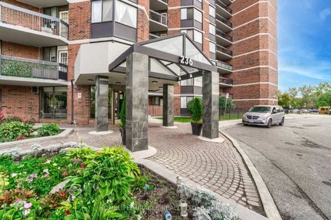 Photo 32 at 208 - 236 Albion Road, Old Rexdale, Toronto