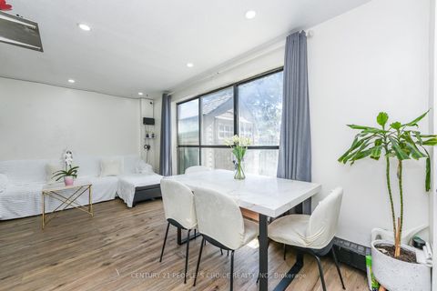 Photo 10 at 108 - 10 Eddystone Avenue, Jane Heights, Toronto