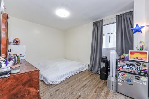 Photo 32 at 108 - 10 Eddystone Avenue, Jane Heights, Toronto