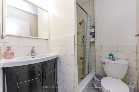 Photo 34 at 108 - 10 Eddystone Avenue, Jane Heights, Toronto