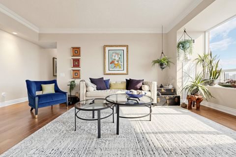 Photo 2 at LPH 1 - 2 Clairtrell Road, Willowdale East, Toronto