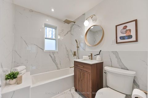 Photo 22 at 168 Moore Avenue, Moore Park, Toronto