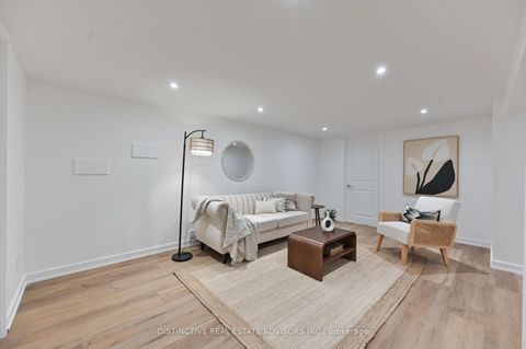 Photo 24 at 168 Moore Avenue, Moore Park, Toronto