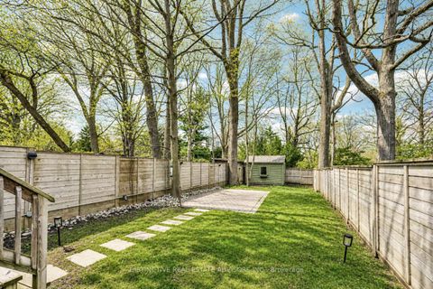 Photo 32 at 168 Moore Avenue, Moore Park, Toronto