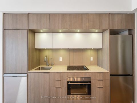 Photo 4 at 907 - 170 Sumach Street, Regent Park, Toronto