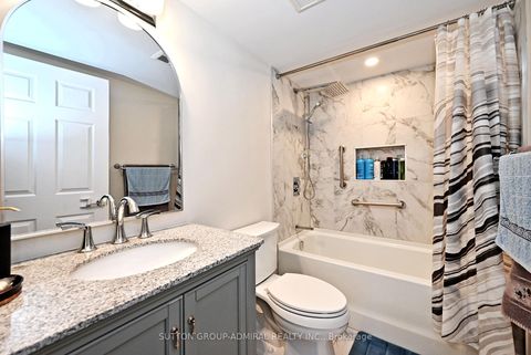 Photo 36 at 203 - 91 Townsgate Drive, Yorkhill, Vaughan