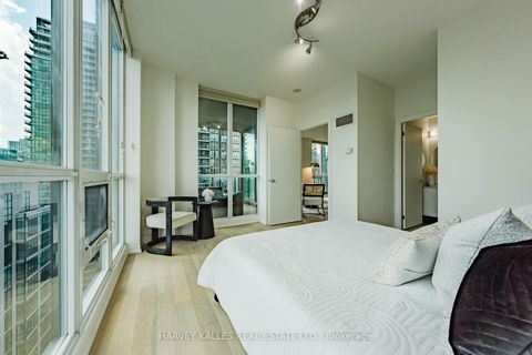Photo 11 at 3211 - 16 Yonge Street, Waterfront Communities C1, Toronto