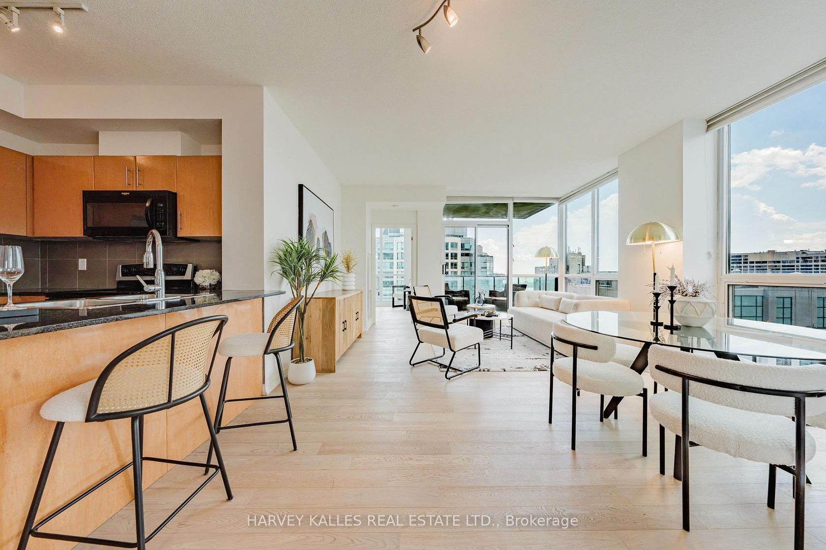 3211 - 16 Yonge Street, Waterfront Communities C1, Toronto photo number 2