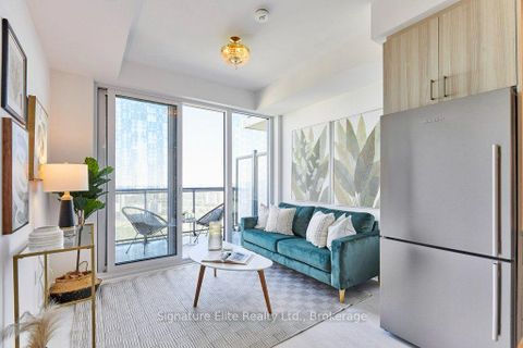 Photo 8 at 4207 - 30 Inn on the Park Drive, Don Mills, Toronto