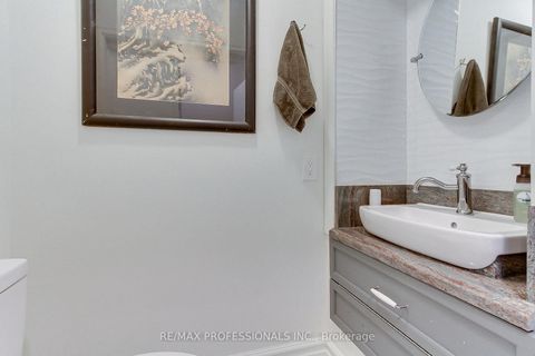 Photo 14 at 40 Cowley Avenue, City Centre West, Toronto