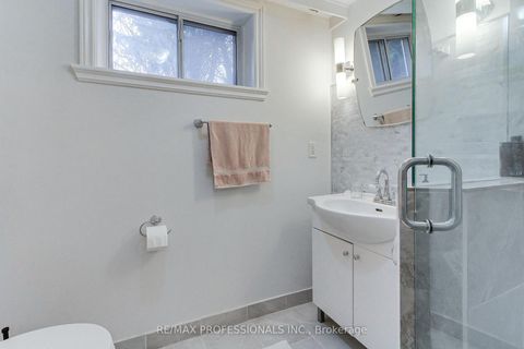 Photo 21 at 40 Cowley Avenue, City Centre West, Toronto