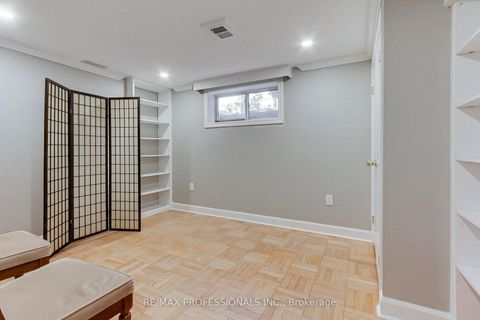 Photo 24 at 40 Cowley Avenue, City Centre West, Toronto