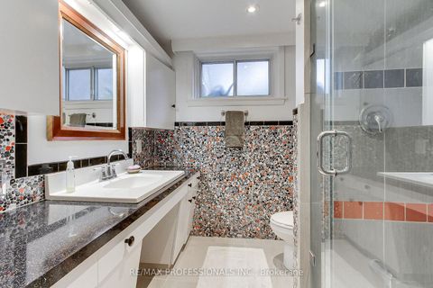 Photo 28 at 40 Cowley Avenue, City Centre West, Toronto