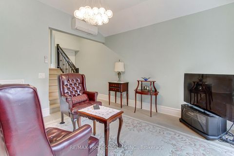 Photo 31 at 40 Cowley Avenue, City Centre West, Toronto