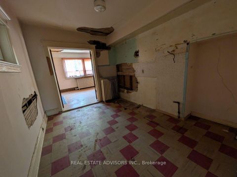 Photo 13 at 61 Greensides Avenue, Wychwood, Toronto