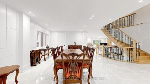 Photo 9 at 2B Trinity Crescent, Doncrest, Richmond Hill