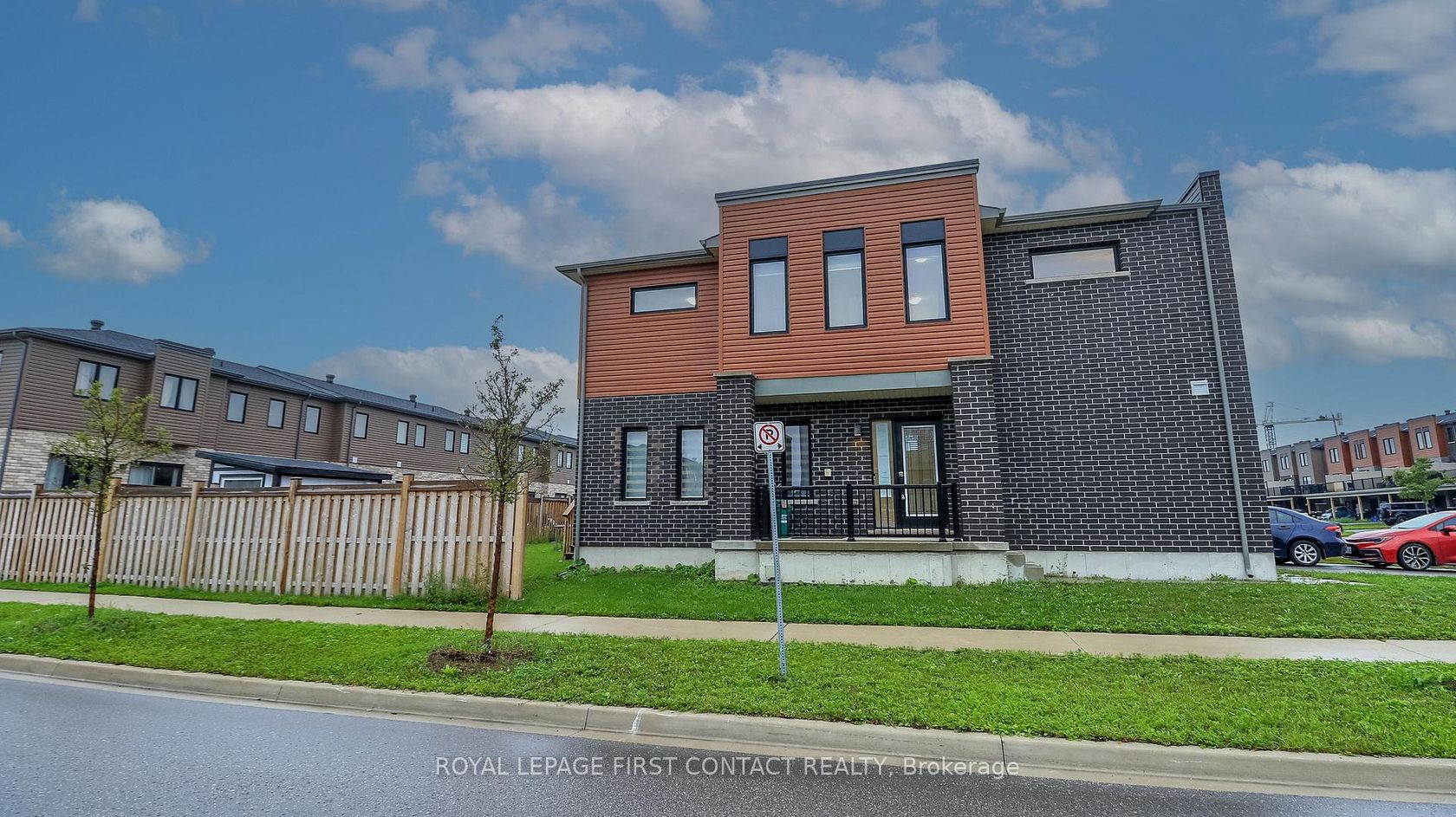 92 Fairlane Avenue, Painswick South, Barrie photo 5