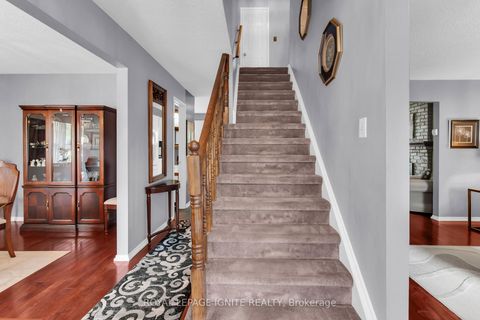 Photo 4 at 55 Fawcett Trail, Malvern, Toronto