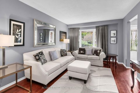 Photo 8 at 55 Fawcett Trail, Malvern, Toronto