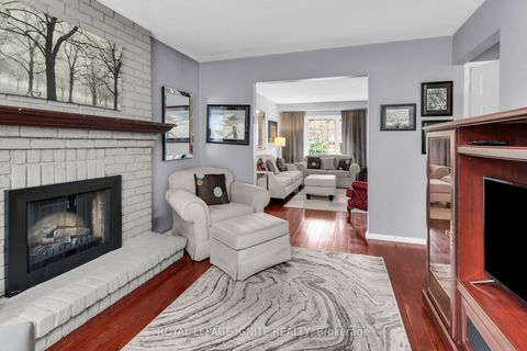 Photo 11 at 55 Fawcett Trail, Malvern, Toronto