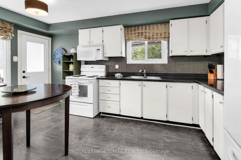 Photo 18 at 55 Fawcett Trail, Malvern, Toronto