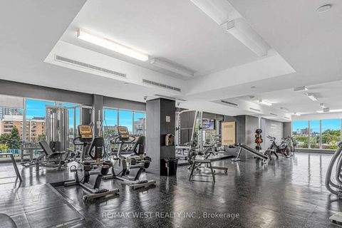 Photo 15 at 1810 - 20 Minowan Miikan Lane, Little Portugal, Toronto
