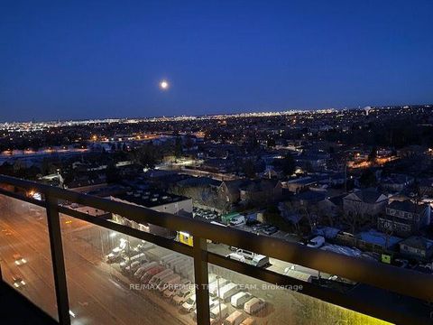 Photo 5 at 1203 - 7730 Kipling Avenue, West Woodbridge, Vaughan