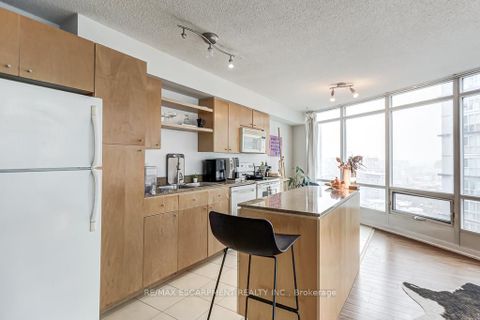 Photo 6 at 2510 - 373 Front Street W, Waterfront Communities C1, Toronto