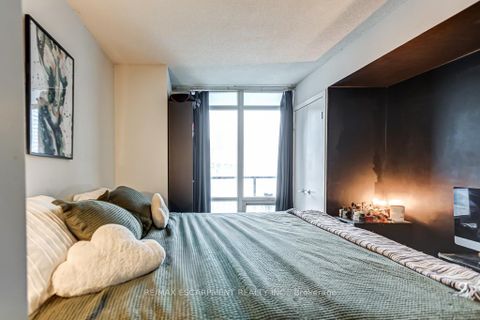 Photo 15 at 2510 - 373 Front Street W, Waterfront Communities C1, Toronto