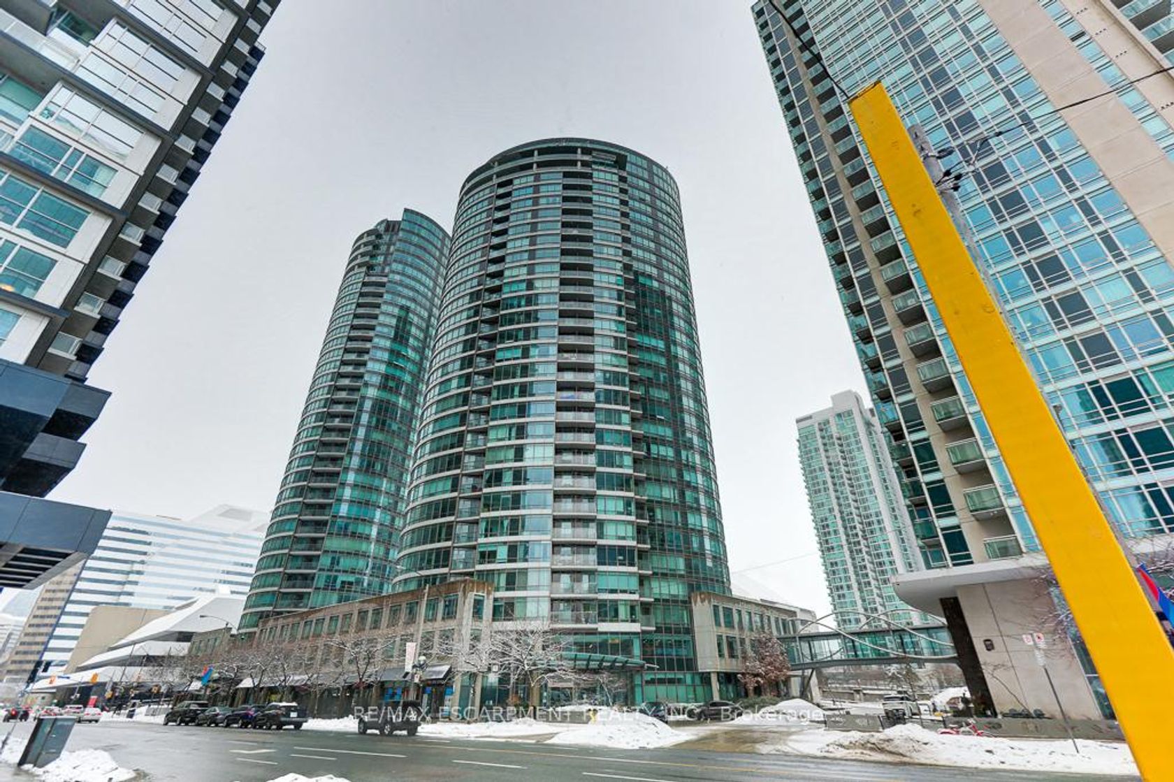 2510 - 373 Front Street W, Waterfront Communities C1, Toronto photo number 2