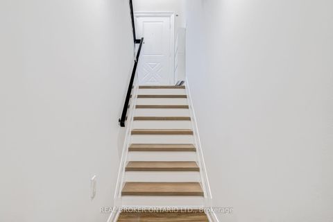 Photo 34 at 7 Maple Branch Path, The Westway, Toronto
