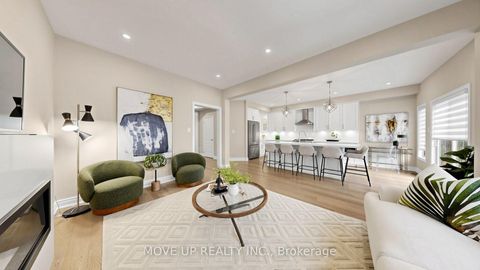 Photo 4 at 35 Lauderdale Drive, Patterson, Vaughan