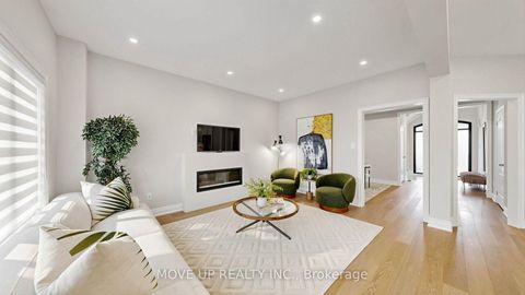 Photo 5 at 35 Lauderdale Drive, Patterson, Vaughan