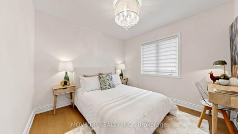 Photo 28 at 35 Lauderdale Drive, Patterson, Vaughan