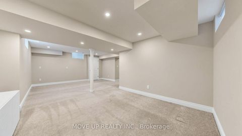 Photo 37 at 35 Lauderdale Drive, Patterson, Vaughan