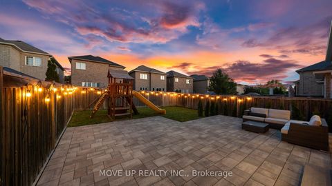 Photo 45 at 35 Lauderdale Drive, Patterson, Vaughan
