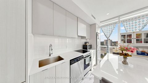 Photo 15 at 1005 - 10 Gibbs Road, City Centre West, Toronto