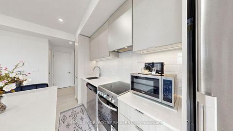 Photo 16 at 1005 - 10 Gibbs Road, City Centre West, Toronto