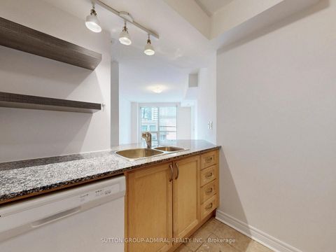 Photo 14 at 812 - 100 Hayden Street, Yonge Corridor, Toronto