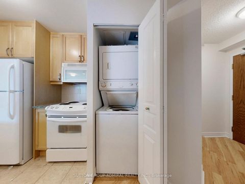 Photo 21 at 812 - 100 Hayden Street, Yonge Corridor, Toronto