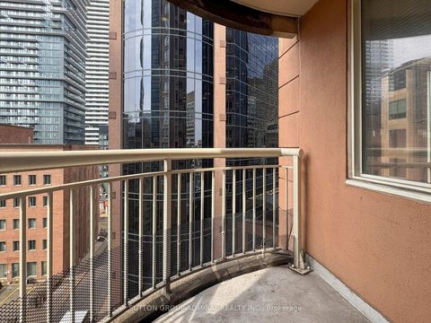 Photo 25 at 812 - 100 Hayden Street, Yonge Corridor, Toronto